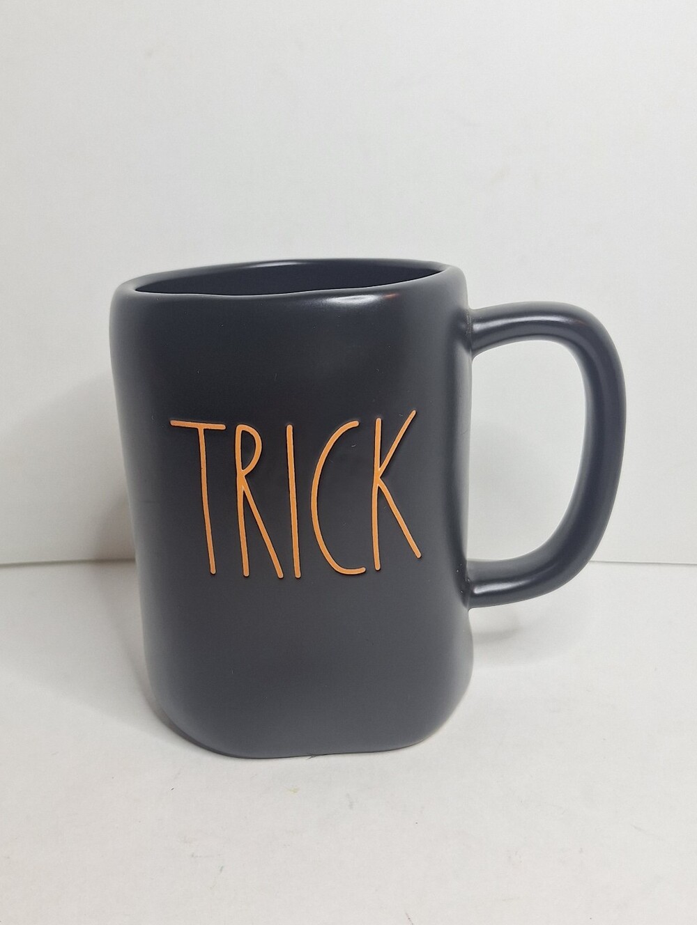 Rae Dunn Ceramic Mug Large Capacity Trick Treat Halloween Mug Black